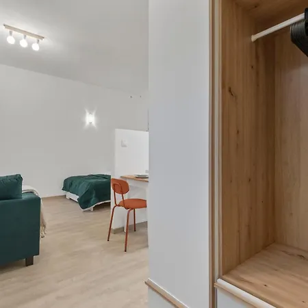 Garden Haven In Old Town